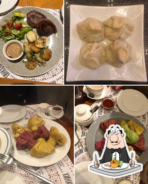 Еда в "Хинкали Танцевали"