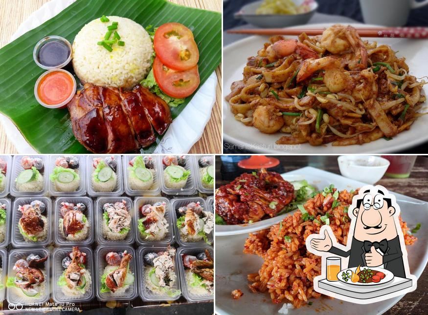 INTAN NASI AYAM