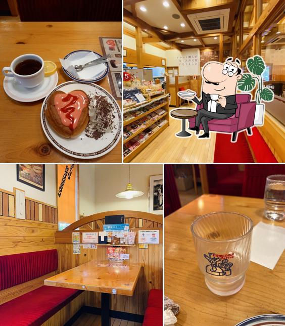 Komeda's Coffee