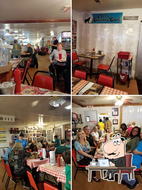Mel's Country Cafe