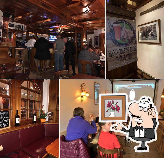 Grizzly's Bar & Bistro