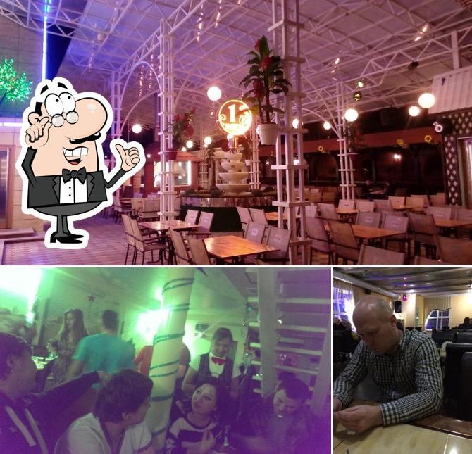 Посмотрите на внутренний интерьер "Монеты"