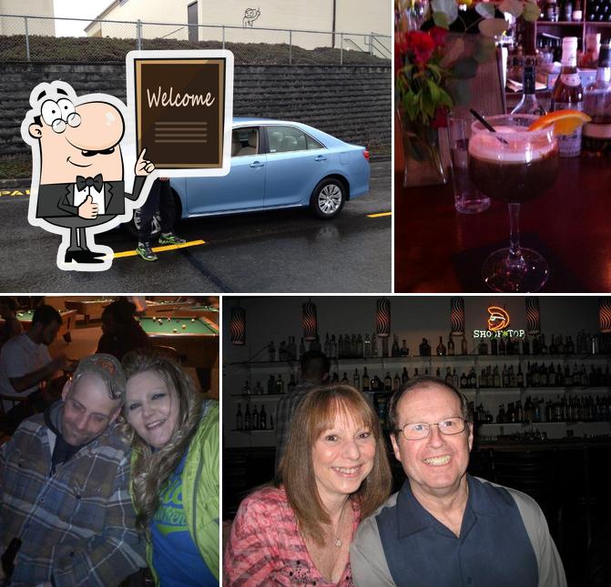 Racks Bar & Grill