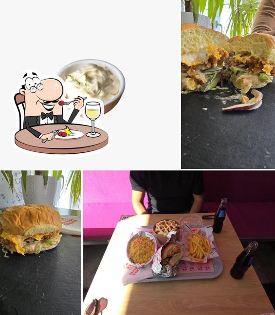 Famous Chicken M21