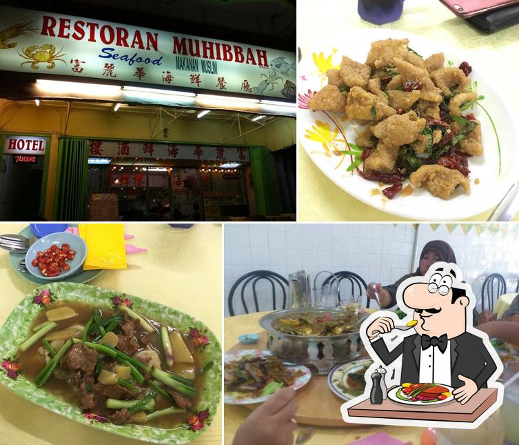 SEAFOOD RESTORAN PANTAI RIA