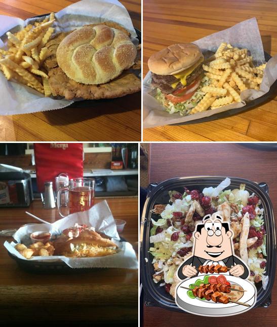 Town Club Bar & Grill