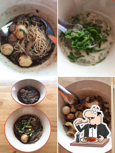 ก๋วยเตี๋ยวเรือ ปากเบิร์น