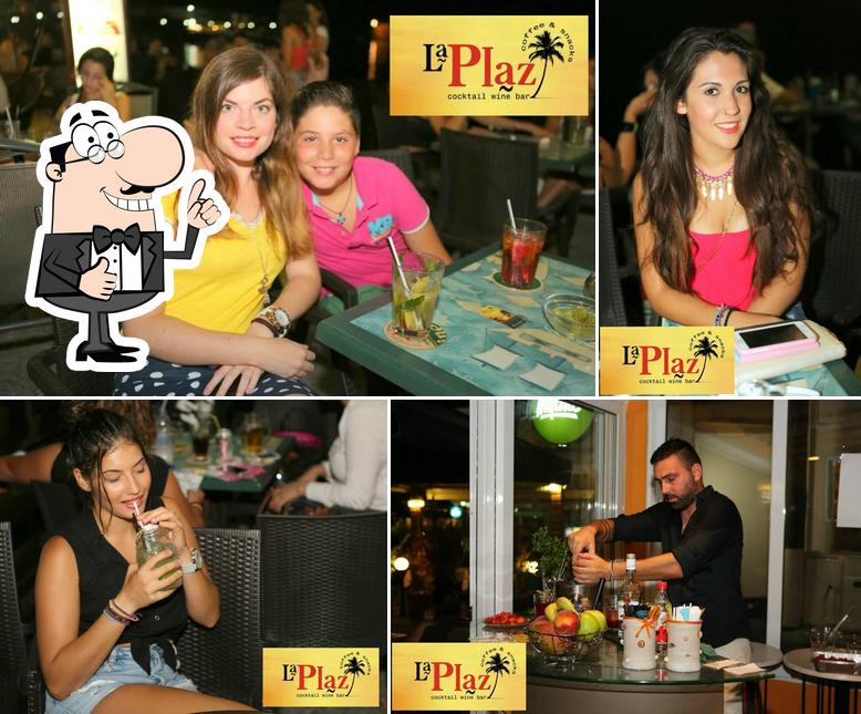 Cocktail Wine Bar ''La Plaz''