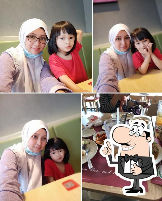 The Chicken Rice Shop KipMall Kota Warisan