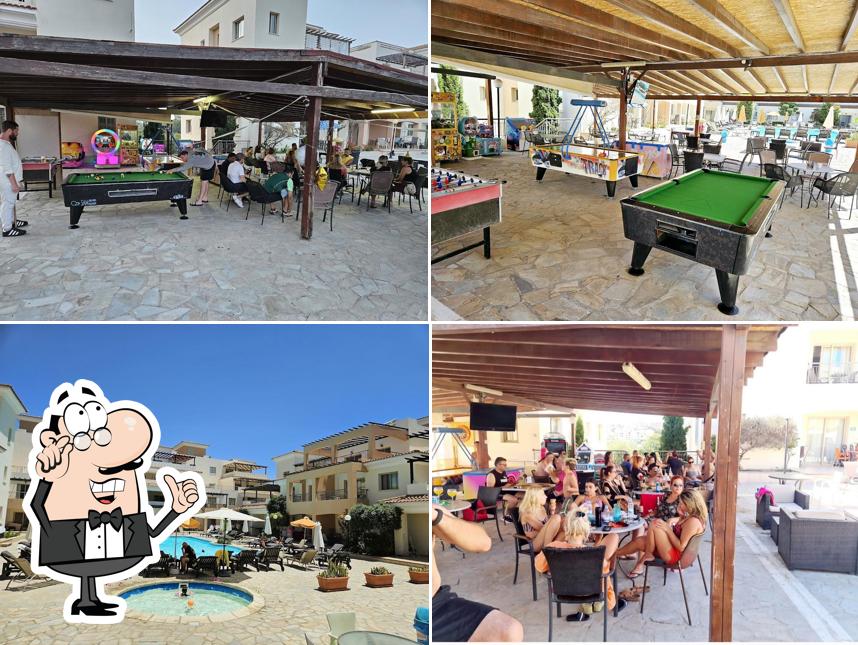 Oracle pool bar