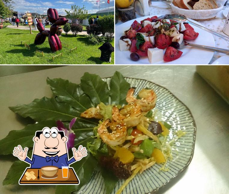 Блюда в "Ресторане Soho Country Club"