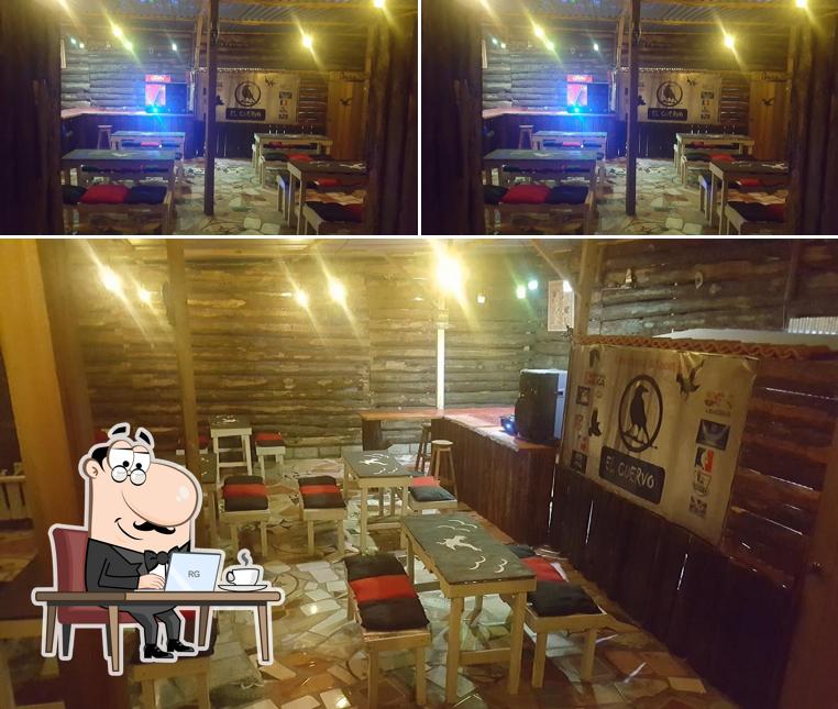 Cevicheria & Sport Bar El Cuervo