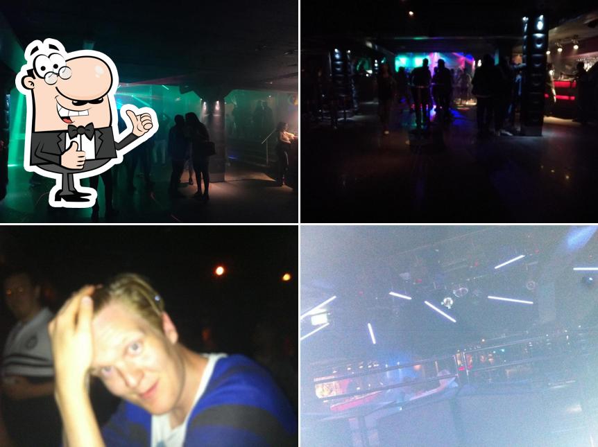 Platens Bar