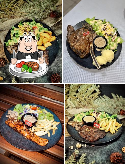 The Carpenters Steak & Pepper Rice Tembalang