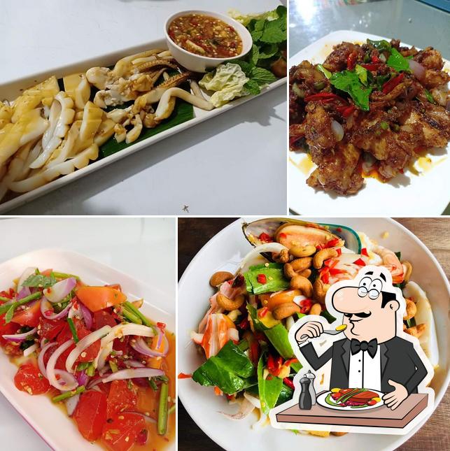 ครัวสุนทะรี Soon - Ta - Ree Kitchen