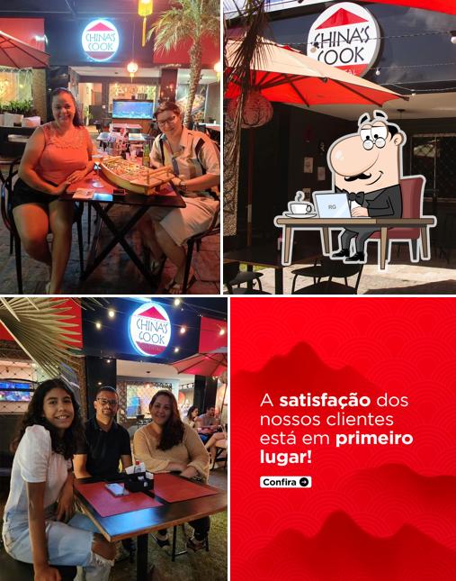 China's Cook Oficial