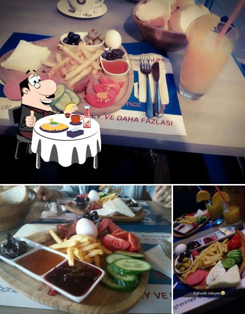 Corner Cafe&Pub