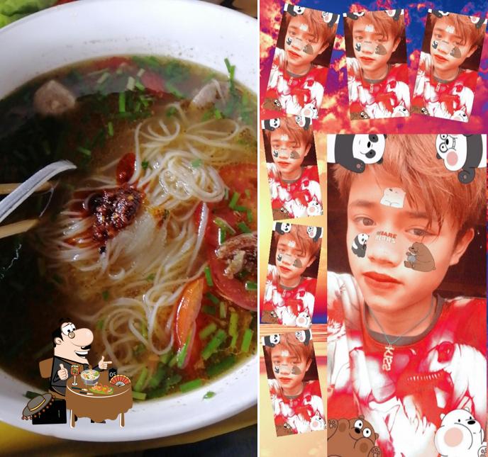 ຮ້ານ ເຝີທາດຂາວ