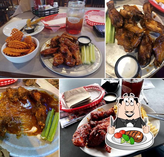 Pluckers Wing Bar