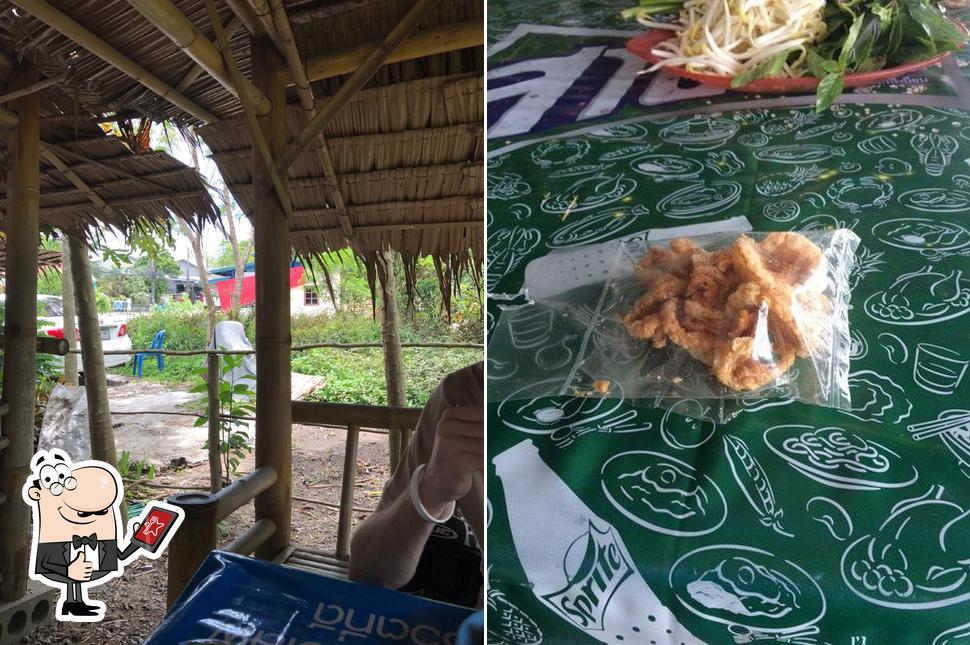 ก๋วยเตี๋ยวโบราณสูตรเด็ด แม่บุญมา