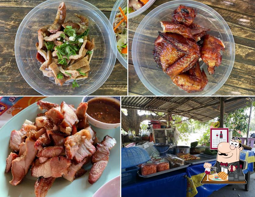 ร้านหมูตกครก