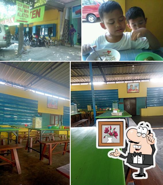 Sop Ayam Pak Min Klaten