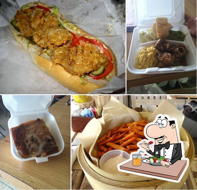 Chandra's Cafe & Bar