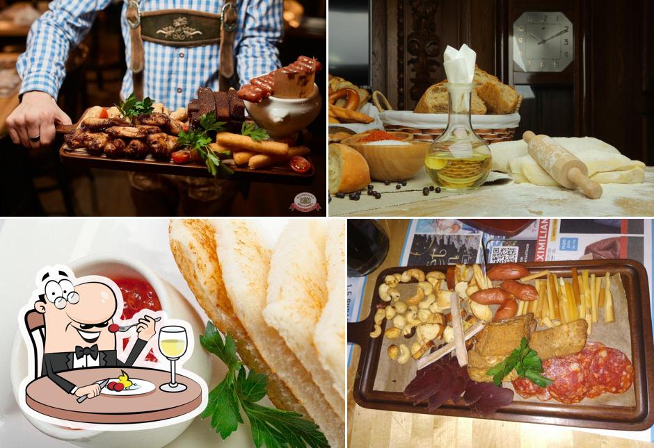 Еда в "Максимилиансе"