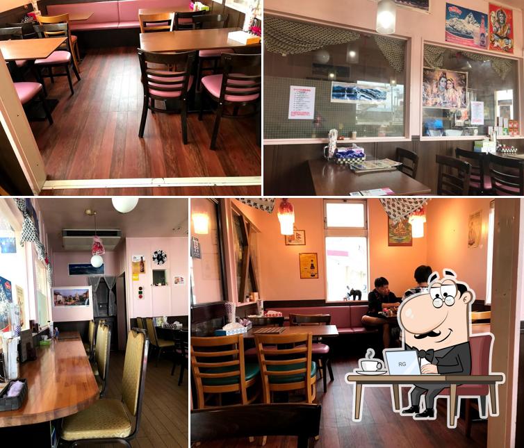 カレーハウス INDIAN RESTAURANT & BAR