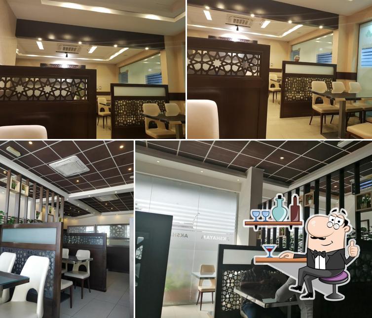Purna Akshayam: Veg and Non Veg Restaurant