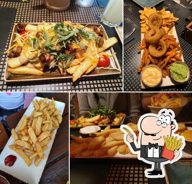 PETER PANE Burgergrill & Bar