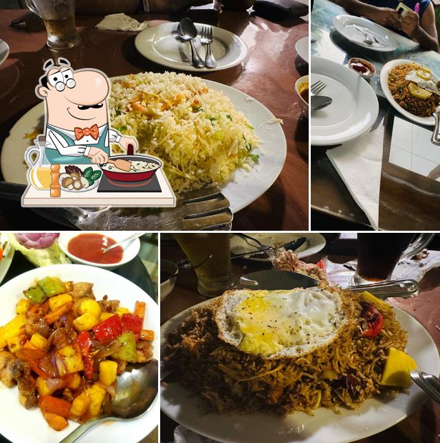 Shela Family Restaurant & Holiday Inn