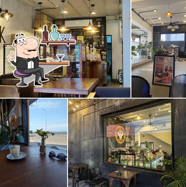 Monkey Bean Cafe