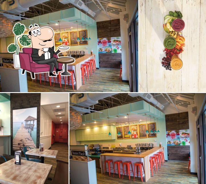 Tropical Smoothie Cafe