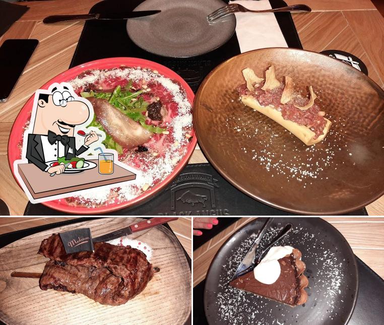 Блюда в "Гамбринусе на Тверском"