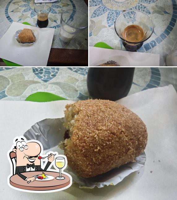 Café 104
