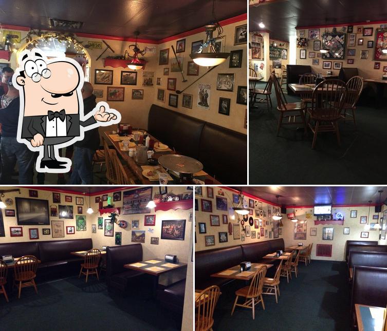 Monical's Pizza
