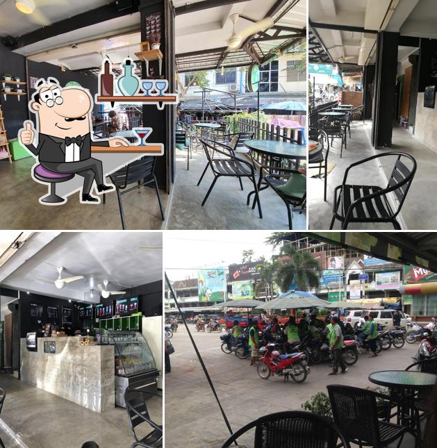 The Circle Café