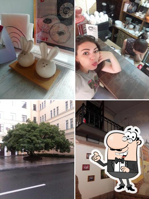 Посмотрите на внутренний интерьер "Лаков Пицца"