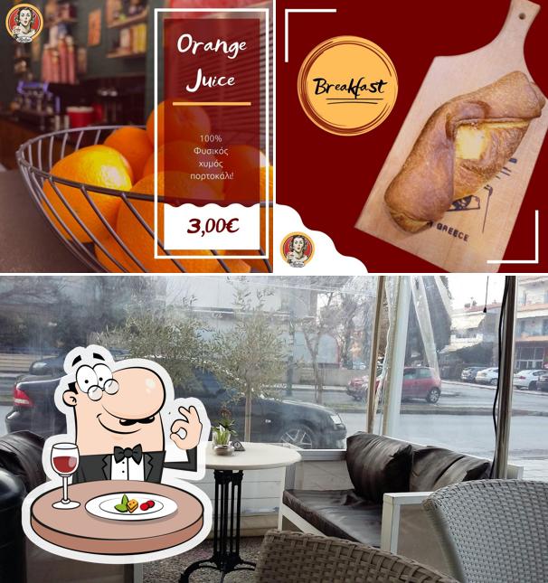 Retro Coffee Center Peraia