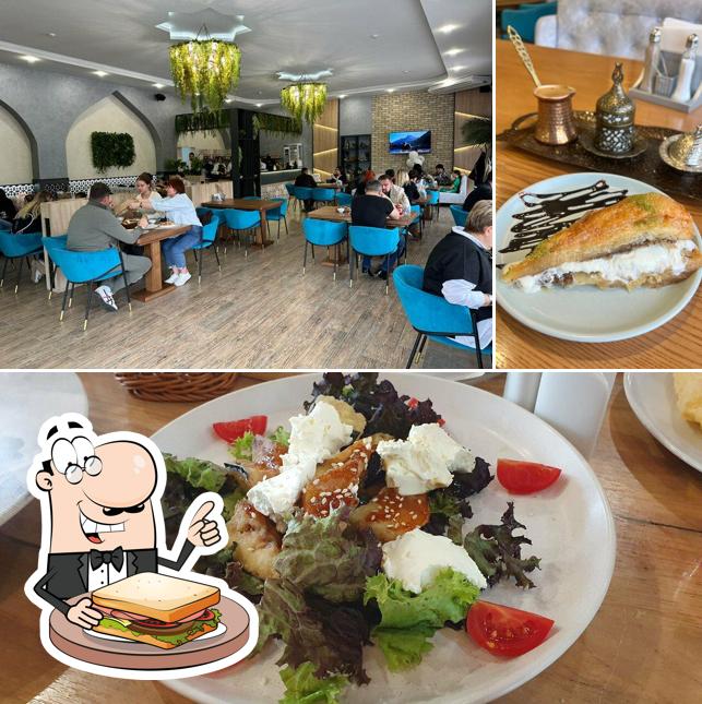 Сэндвичи с сыром на гриле в "Чайхана Чебуречная № 1"