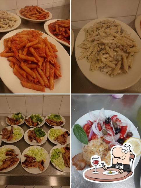 TRATTORIA ALL'ANTICA TAVOLA