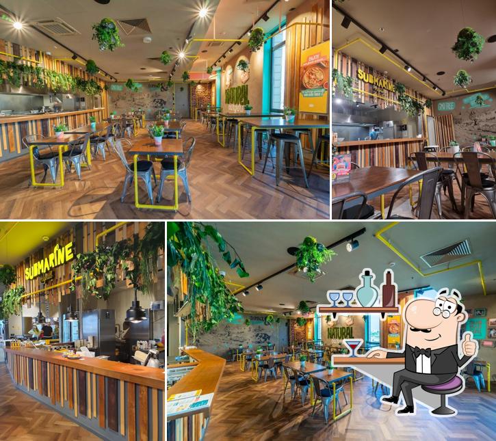Submarine Burger - Mall Of Split