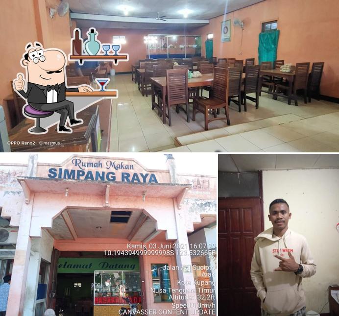 Rumah Makan Simpang Raya