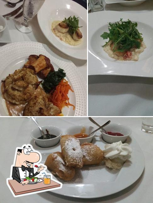 Restaurant Two Thirteen