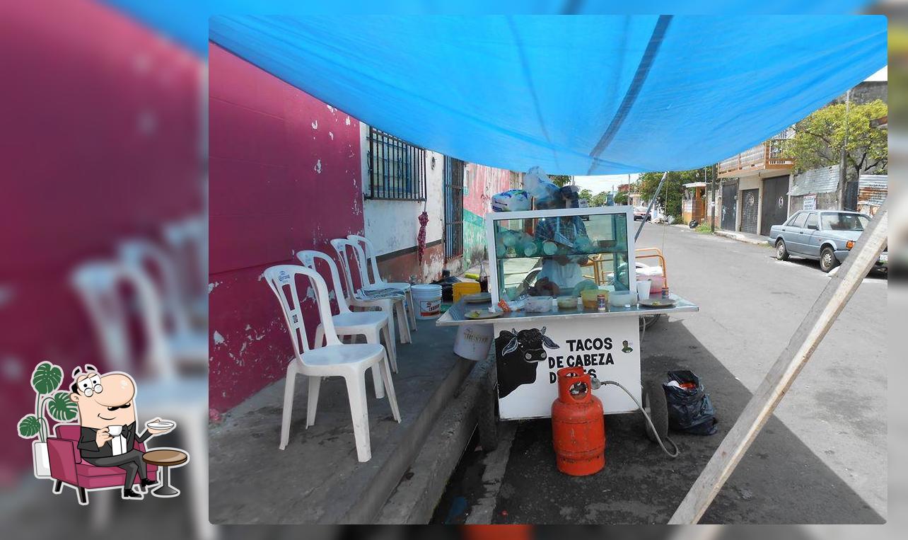 Tacos de cabeza de res