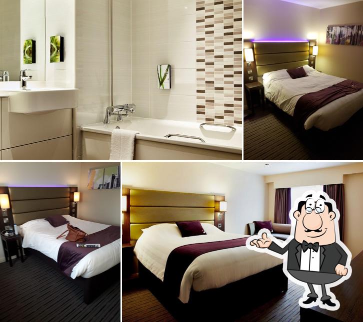 Premier Inn Cheltenham Town Centre hotel