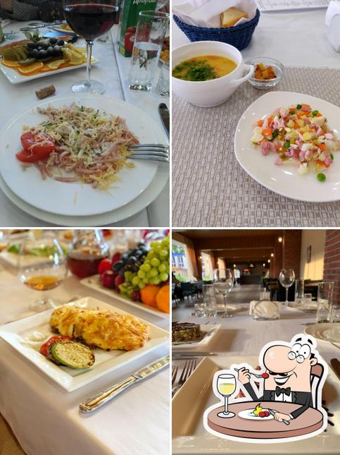 Еда в "Мамоунии Лаундж"