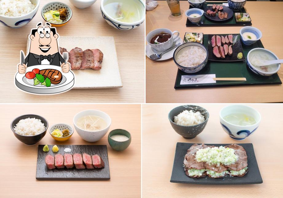 牛たん けやき 杉戸店