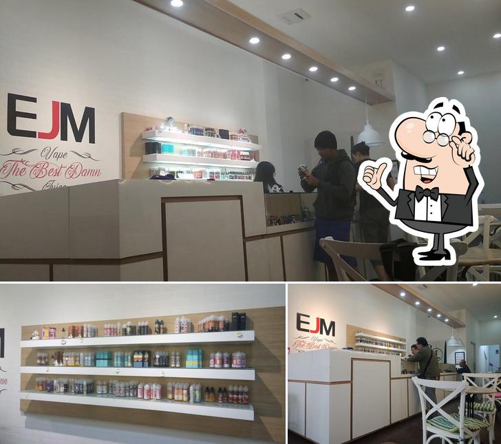 Legacy Vape Store Cijerah,  - ,